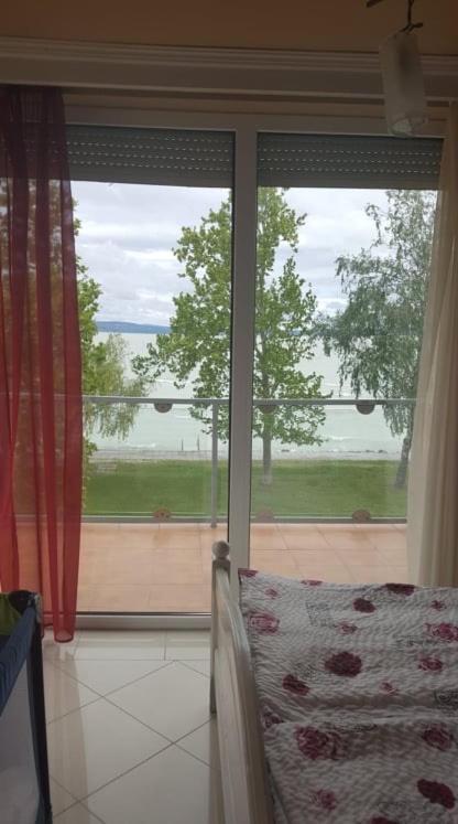Gruber Apartman Siófok Zewnętrze zdjęcie